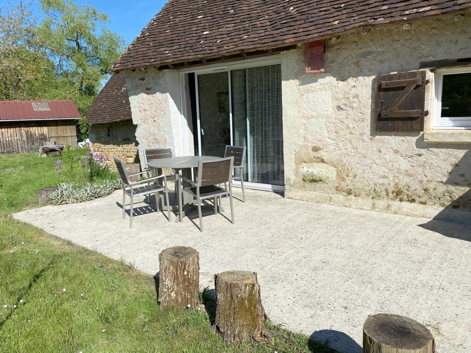 Au Chene Gauthier Villa Pouillé Екстериор снимка